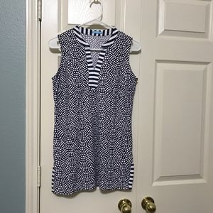 A women’s top in great condition